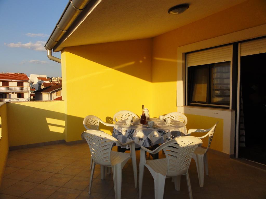 זאדאר Apartments Sestan חדר תמונה