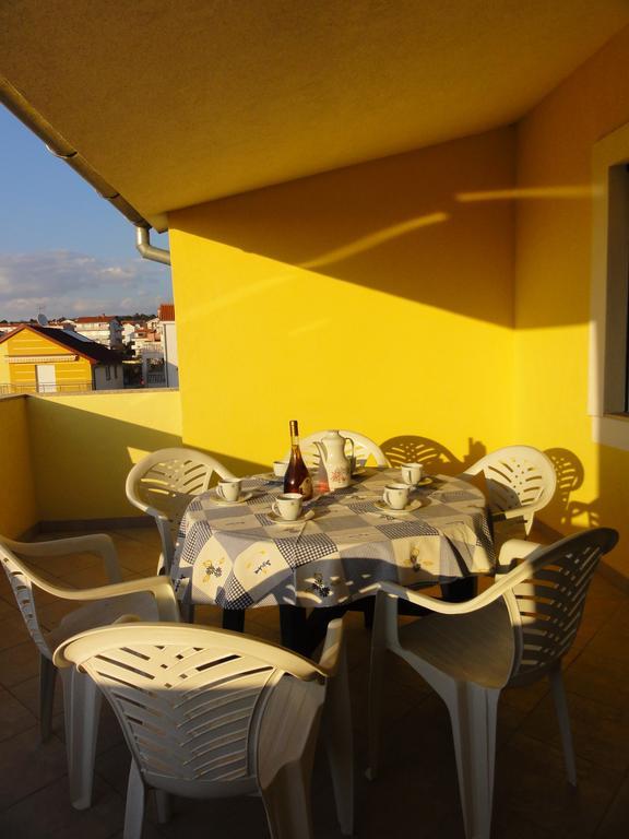 זאדאר Apartments Sestan חדר תמונה