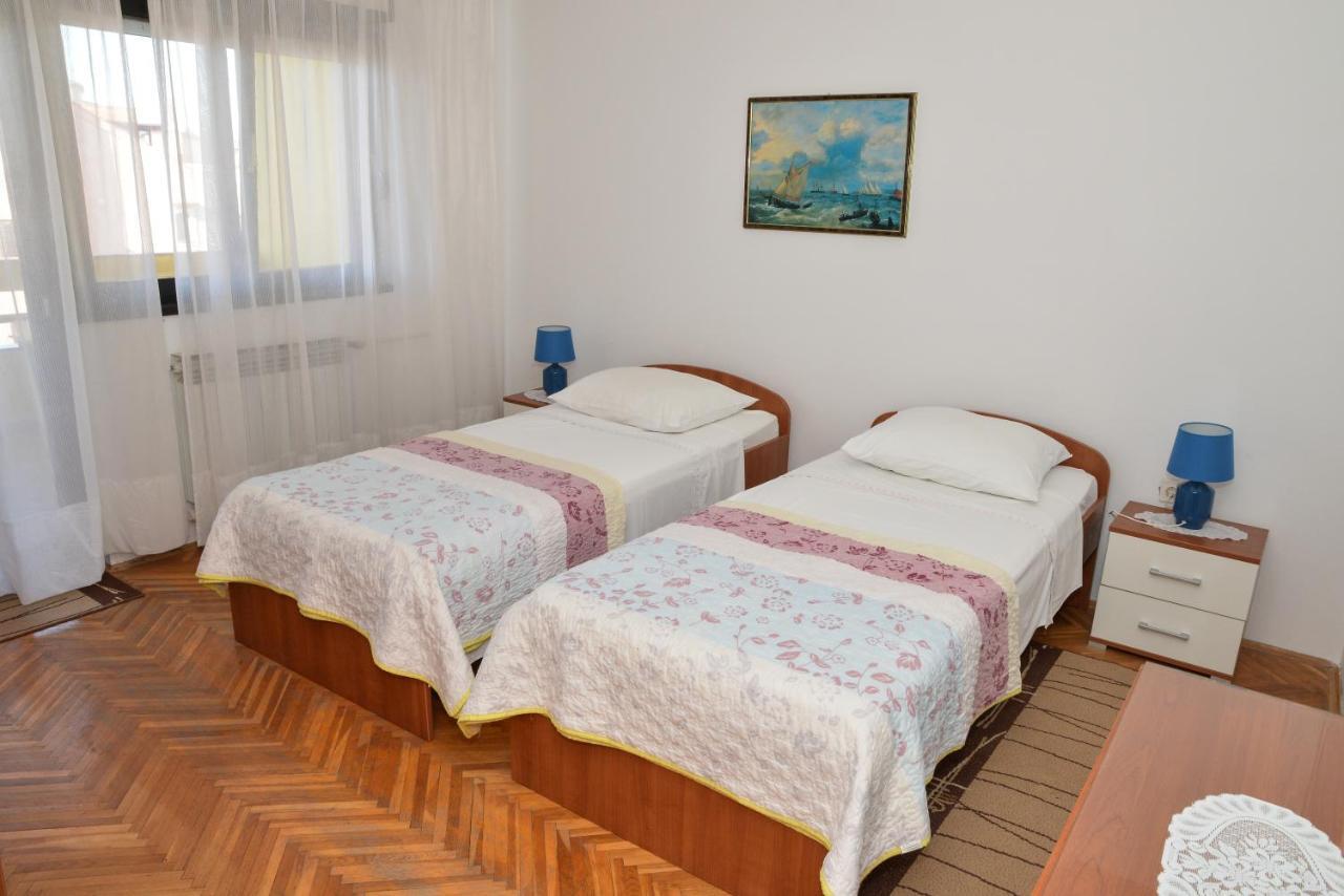 זאדאר Apartments Sestan מראה חיצוני תמונה