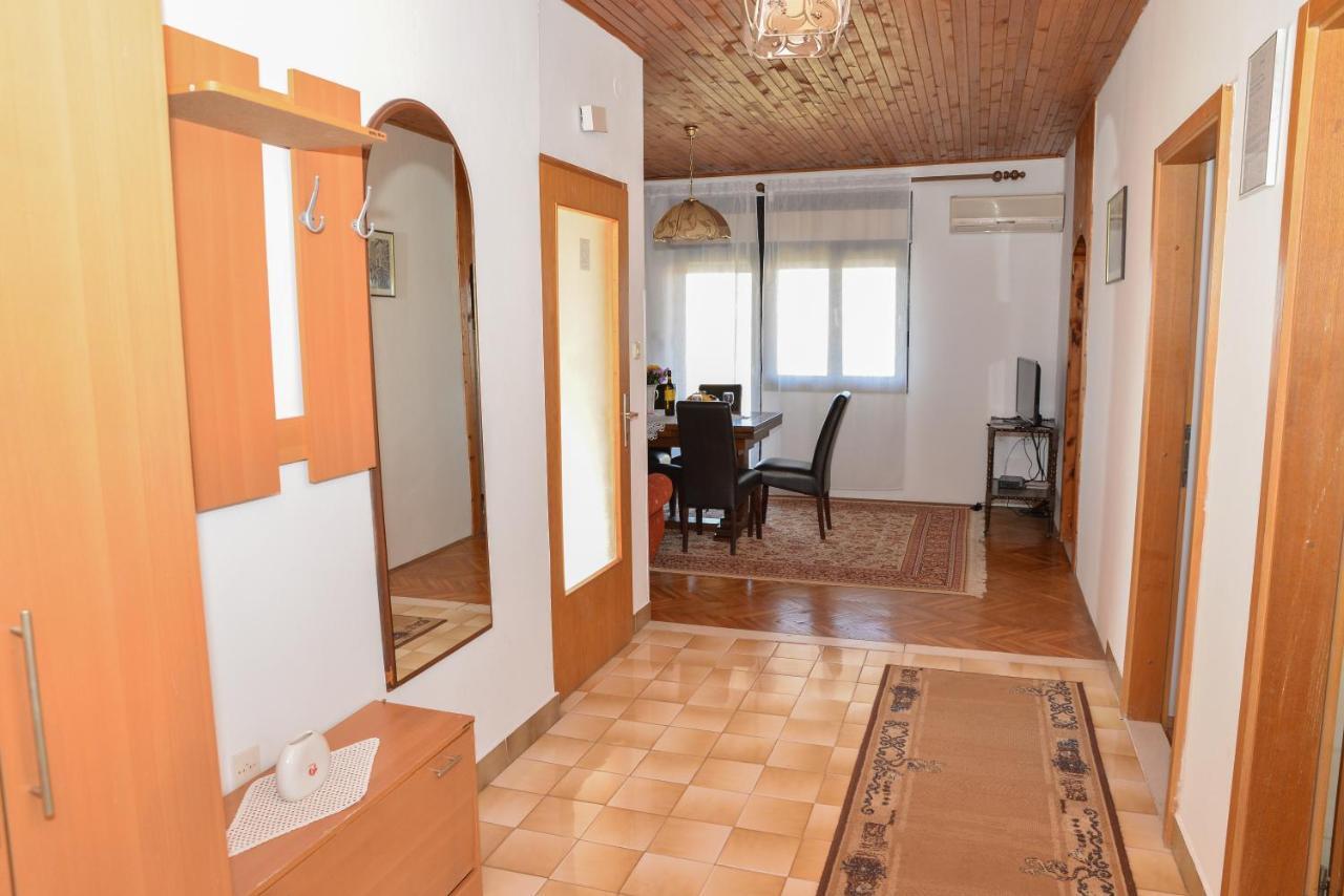 זאדאר Apartments Sestan מראה חיצוני תמונה