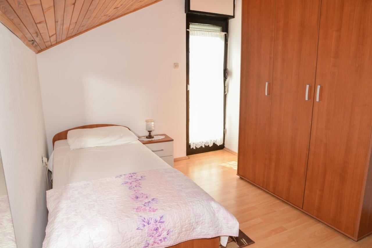 זאדאר Apartments Sestan מראה חיצוני תמונה