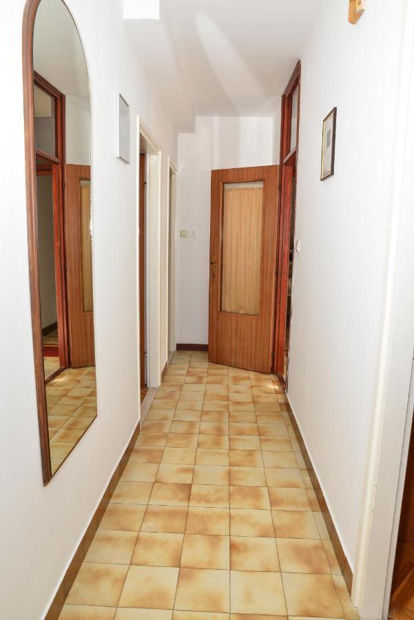 זאדאר Apartments Sestan מראה חיצוני תמונה